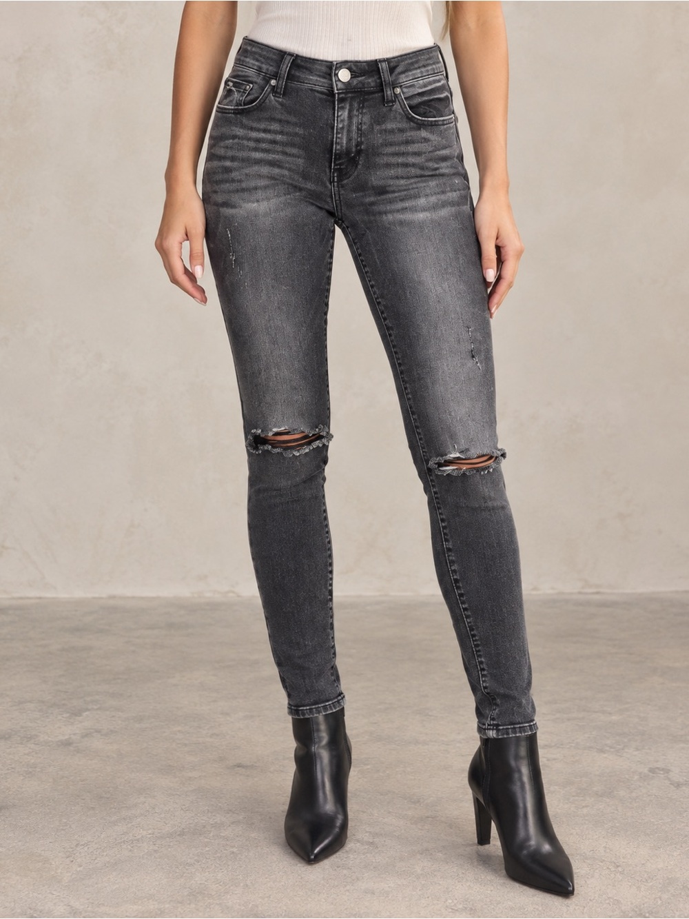 Express Supersoft Skinny Jeans Size 4 Faded Black Distressed Stretch Denim